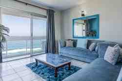Beachfront Unit in Amanzimtoti