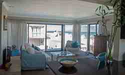 3 Palms Beach Villa, Homes & Villas Accommodation in Bloubergstrand