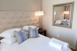 Abella Bed and Breakfast, Bed and Breakfast Accommodation in Vryburg