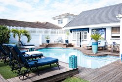 Admiralty Beach House in Summerstrand, Bed and Breakfast Accommodation in Port Elizabeth / Gqeberha
