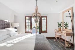 Avemore TimeOut Apartment with backup power, Woonstelle Verblyf in Stellenbosch