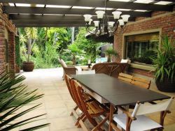 Aziza Guest House, Bed and Breakfast Accommodation in George