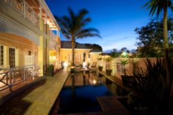 Cape Flame Guest House in Summerstrand, Gastehuise Verblyf in Port Elizabeth / Gqeberha