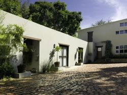 Craighall Garden Studios  Lofts in Craighall Park, Apartments / Flats Accommodation in Dunkeld West