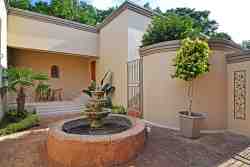 Dunton Guest House, Gastehuise Verblyf in Rivonia