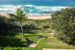 At The Seas Edge in Bluff, Apartments / Flats Accommodation in Durban
