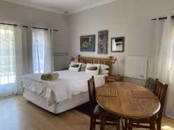 Elverams in Lynnwood Glen, Cottages / Chalets Accommodation in Lynnwood Ridge