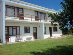 Fagans, Apartments / Flats Accommodation in Struisbaai