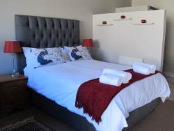 Field's Rest in Walmer, Bed and Breakfast Accommodation in South End