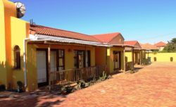 Flintstones Guest house Cape Town in Milnerton, Guest Houses Accommodation in Lagoon Beach