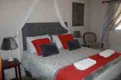 Garden Corner Guesthouse, B & B's Verblyf in Beaufort West