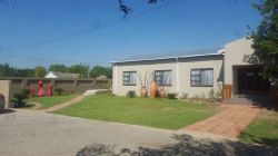 Gecko's Guest House in Volksrust, Guest Houses Accommodation in Wakkerstroom