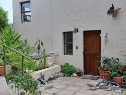 Gogo's Garden, Apartments / Flats Accommodation in Pringle Bay