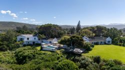 Goose Villa, Self Catering Accommodation in Plettenberg Bay