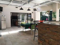 Home away from Home in Ferndale, Guest Houses Accommodation in Randburg