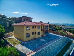Hopslot Villa in Mossel Bay, Gästehäuser Unterkünfte in Südafrika