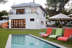 Hyde Park Villas in Hyde Park, Guest Houses Accommodation in Dunkeld West