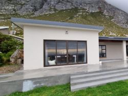 Jock's View in Betty's Bay, Chalets Verblyf in Kleinmond