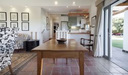 Klein Welmoed Guest House