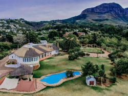 La Felicita Boutique Villas  Apartments, Apartments / Flats Accommodation in Somerset West