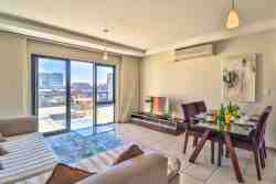 Manhattan Towers 506 in Century City, Woonstelle Verblyf in Kaapstad