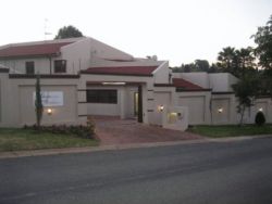 Marion Lodge in Sandton Central, Self Catering Accommodation in Johannesburg