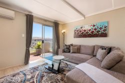 Mont Serrat 58, Appartementen / Flats Accommodatie in West Beach