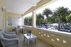 On The Square, Apartments / Flats Accommodation in Simon's Town