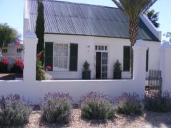 Pepper Tree Cottage in Beaufort West, Cottages / Chalets Accommodation in Western Cape