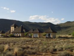 Raptor Ridge Lodge in Gariep Dam, Game Lodges & Resorts Accommodation in Bethulie