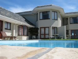 Sandbaai Country House