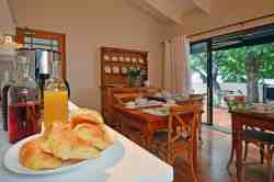 Sandton Slippers B&B in Lyme Park, Zimmer und Frühstück Unterkünfte in Bordeaux