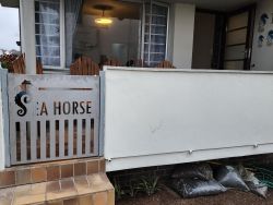 Seahorse Selfcatering Holiday Accommodation in Summerstrand, Apartments / Flats Accommodation in Port Elizabeth / Gqeberha
