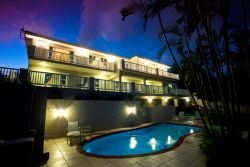 Seaview Manor, B & B's Verblyf in La Lucia