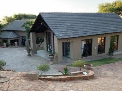 Shai Shai Hills in Akasia, Guest Houses Accommodation in Pretoria West