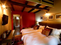 Sherewood Lodge in Shere, Guest Houses Accommodation in Silver Lakes