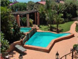 Stephan`s Guest House in Port Shepstone, Bed and Breakfast Accommodation in Umtentweni