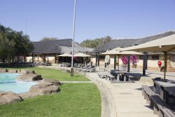 Thabaledi Game Lodge, Lodges Verblyf in Brits