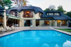 Thatchfoord Lodge in Sandton Central, Self Catering Accommodation in Johannesburg