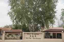 The Lapha Guesthouse and Conference Centre, Bed and Breakfast Accommodatie in Dundee