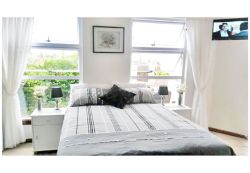 @ The Lighthouse Inn in Port Edward, Cottages / Chalets Accommodation in South Coast (KZN)