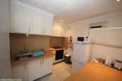 The Munday Self Catering Apartments, Self Catering Accommodation in Bedfordview