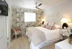 The Potting Shed Guest House, Bed and Breakfast Accommodation in Hermanus