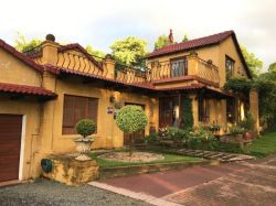 The Tuscan Garden in Newcastle, Guest Houses Accommodation in Battlefields