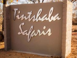 Tintshaba Safaris in Phalaborwa, Chalets Verblyf in Limpopo