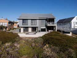 Villa and Studio Eiland, Apartments / Flats Accommodation in Yzerfontein
