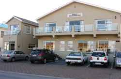Whale Watchers Inn, B & B's Verblyf in Witsand