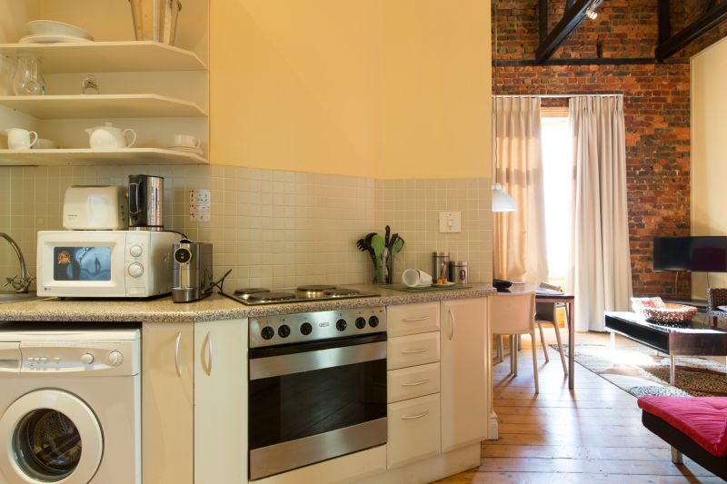 Daddy Long Legs SelfCatering Apartments Cape Town CBD, South Africa