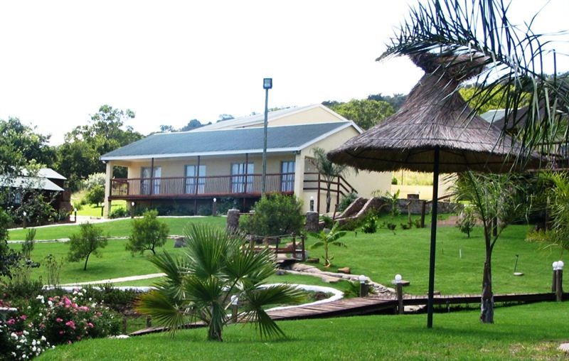 The Nutbush Boma Lodge Hekpoort, South Africa