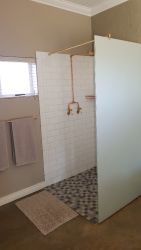 Room 2 shower